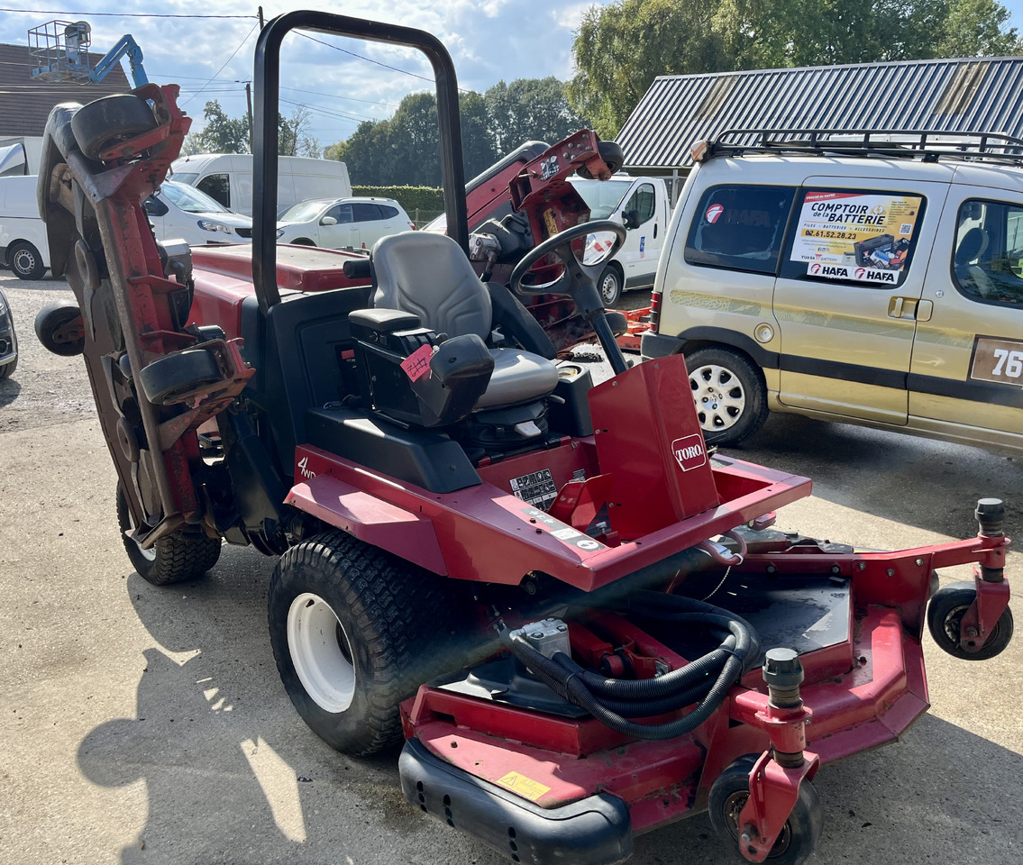 TORO 4000d 4000 d groundsmaster - 정원 모어 : 사진 4 TORO 4000d 4000 d groundsmaster - 정원 모어 : 사진 4