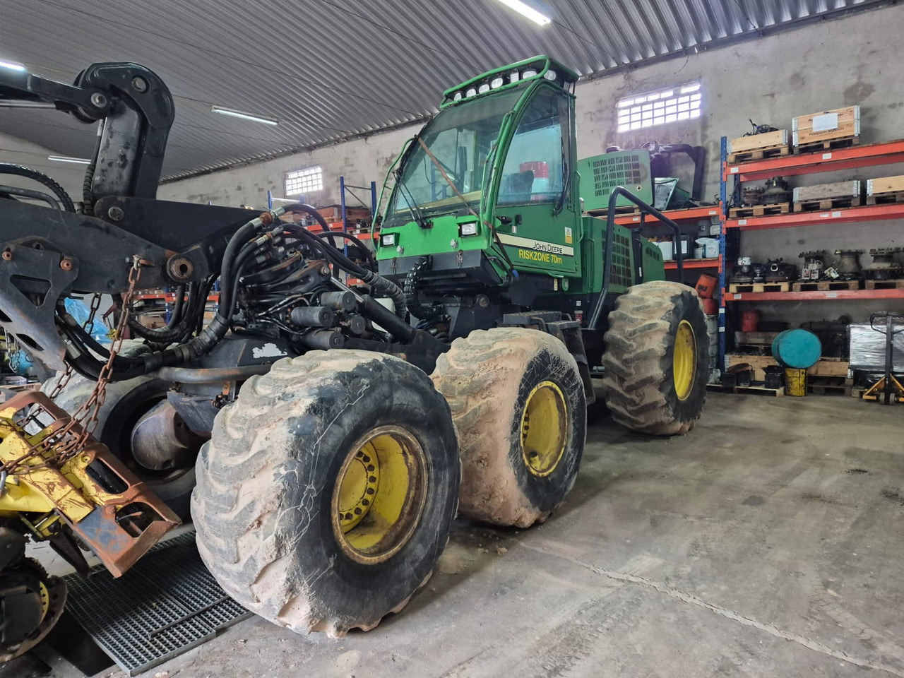 John Deere 1470D ECO III - 산림용 수확기 : 사진 5 John Deere 1470D ECO III - 산림용 수확기 : 사진 5