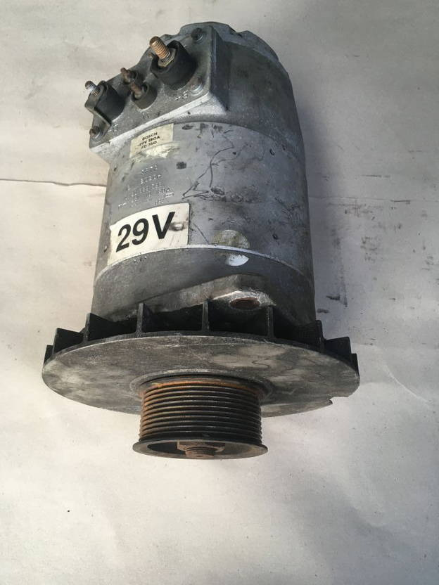 Bosch Bosch Lichtmaschine 180A 28V Bosch 0120689536 Generator Lima 0120689589 - 얼터네이터 : 사진 1 Bosch Bosch Lichtmaschine 180A 28V Bosch 0120689536 Generator Lima 0120689589 - 얼터네이터 : 사진 1