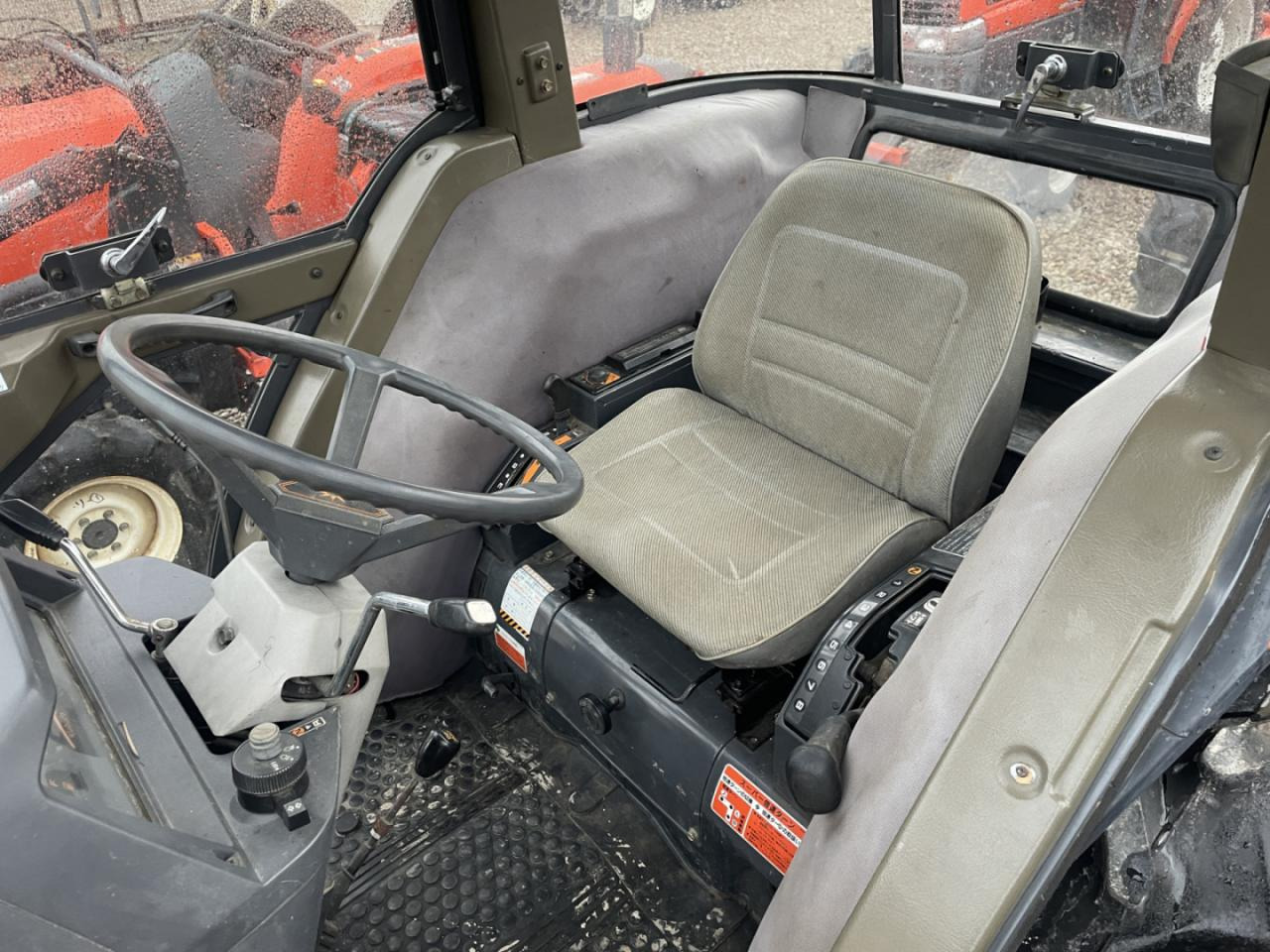 Kubota GL53 - 콤팩트 트랙터 : 사진 5 Kubota GL53 - 콤팩트 트랙터 : 사진 5