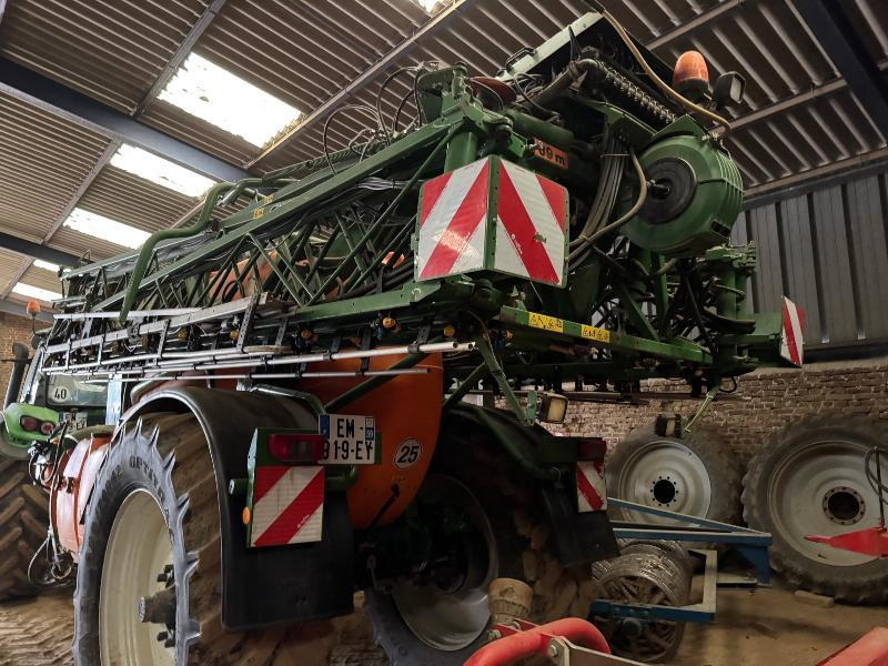 AMAZONE UX5200 - 견인 스프레이 : 사진 3 AMAZONE UX5200 - 견인 스프레이 : 사진 3