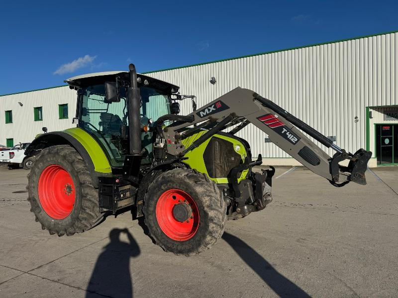 CLAAS ARION 520 - 장궤형 트랙터 : 사진 3 CLAAS ARION 520 - 장궤형 트랙터 : 사진 3