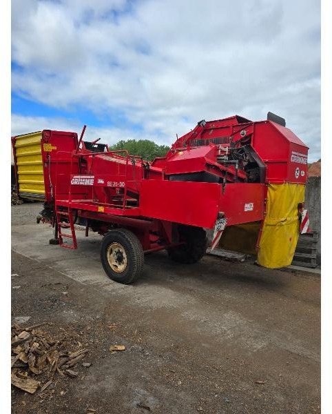 GRIMME SE 75/30 UB - 감자 수확기 : 사진 2 GRIMME SE 75/30 UB - 감자 수확기 : 사진 2