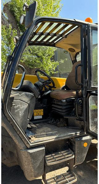 텔레스코픽 핸들러 JCB 550-80 AGRI PLUS : 사진 7 텔레스코픽 핸들러 JCB 550-80 AGRI PLUS : 사진 7