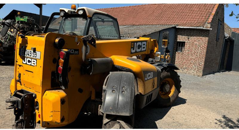 텔레스코픽 핸들러 JCB 550-80 AGRI PLUS : 사진 10 텔레스코픽 핸들러 JCB 550-80 AGRI PLUS : 사진 10