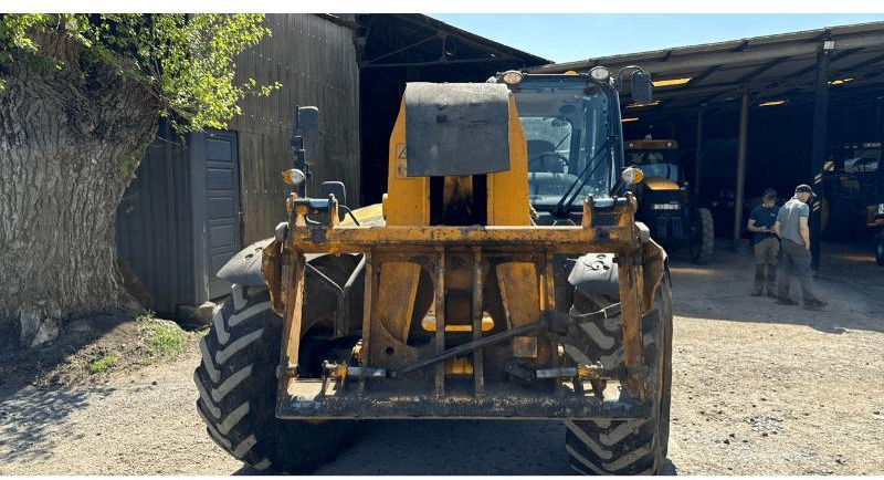 텔레스코픽 핸들러 JCB 550-80 AGRI PLUS : 사진 9 텔레스코픽 핸들러 JCB 550-80 AGRI PLUS : 사진 9