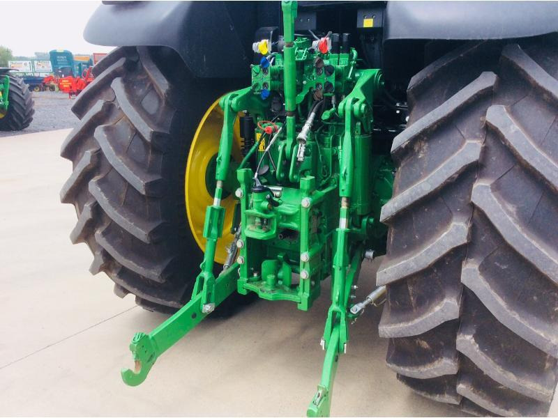 JOHN DEERE 6175M - 장궤형 트랙터 : 사진 5 JOHN DEERE 6175M - 장궤형 트랙터 : 사진 5