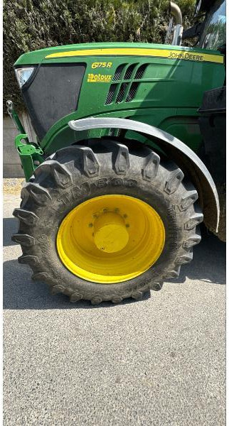 JOHN DEERE 6175R - 장궤형 트랙터 : 사진 3 JOHN DEERE 6175R - 장궤형 트랙터 : 사진 3