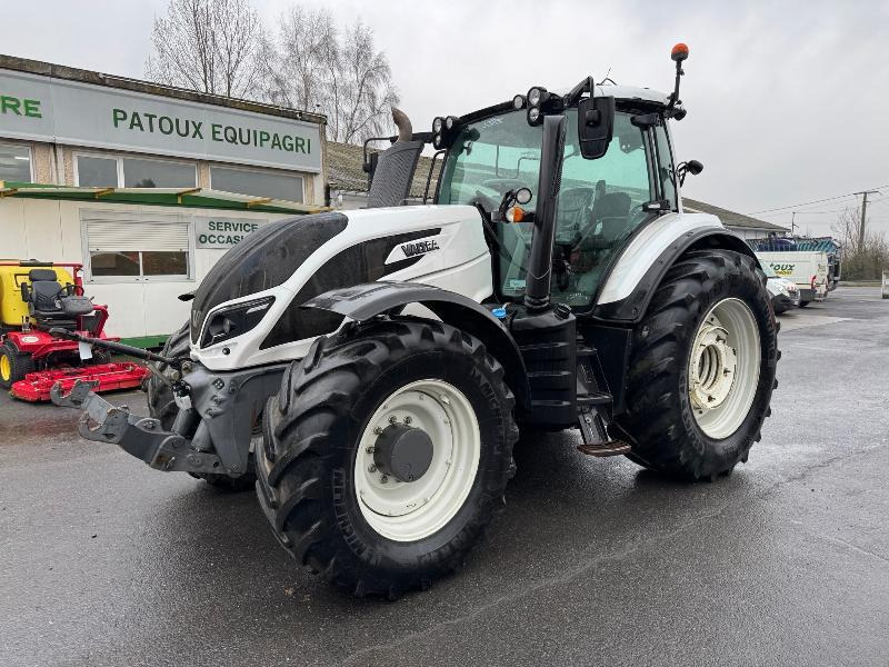 VALTRA T214 DIRECT - 장궤형 트랙터 : 사진 1 VALTRA T214 DIRECT - 장궤형 트랙터 : 사진 1