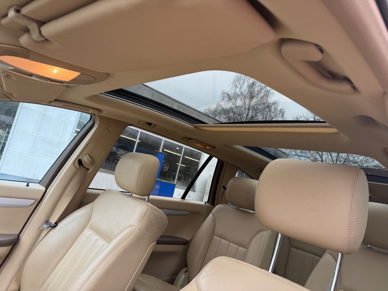 SUV Mercedes-Benz R : 사진 7