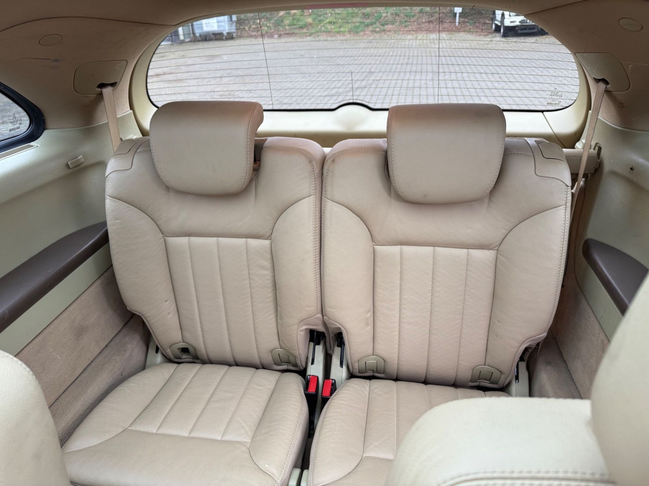 SUV Mercedes-Benz R : 사진 9