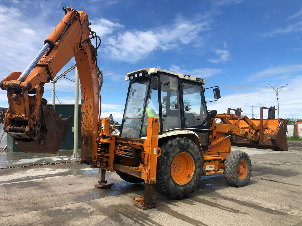 CATERPILLAR 428 C TERRACING EQUIPMENT BULLDOEXCAVATOR - 백호 로더 : 사진 3 CATERPILLAR 428 C TERRACING EQUIPMENT BULLDOEXCAVATOR - 백호 로더 : 사진 3