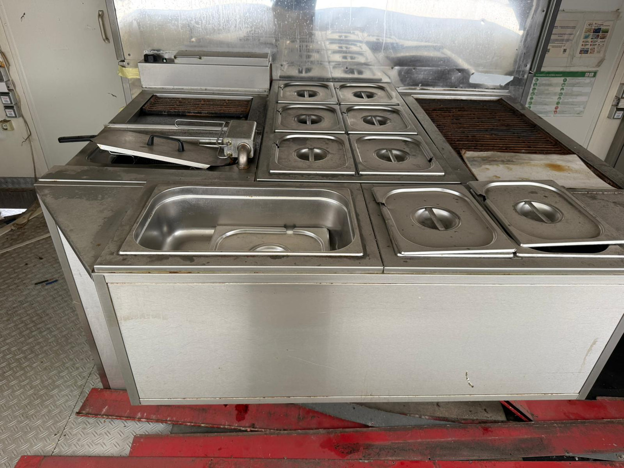 GRILL-IMBIS ROKA RK5 - 기타 기계 : 사진 4 GRILL-IMBIS ROKA RK5 - 기타 기계 : 사진 4