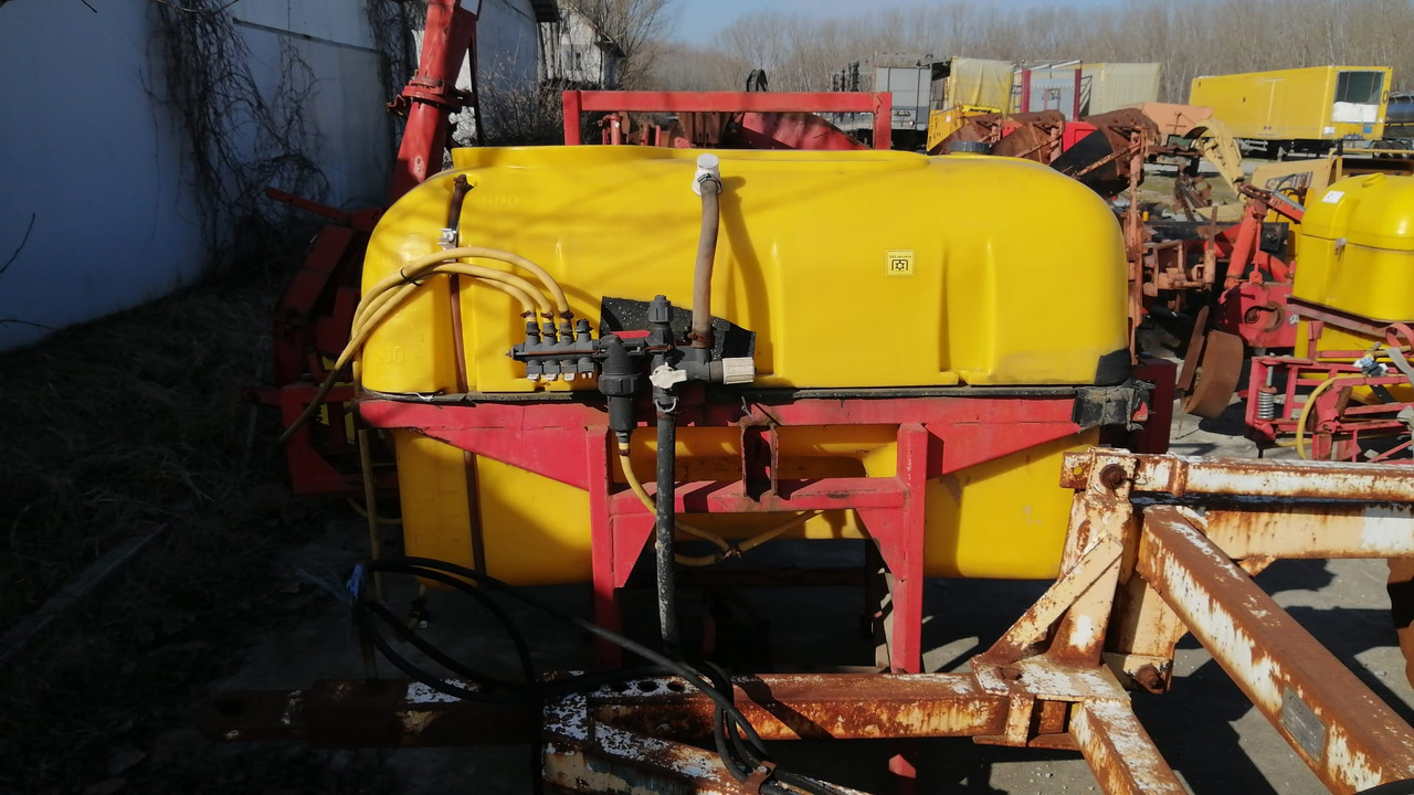Herbicide Worn /Sprayer 800 l 12m - 트랙터 탑재 스프레이 : 사진 5 Herbicide Worn /Sprayer 800 l 12m - 트랙터 탑재 스프레이 : 사진 5