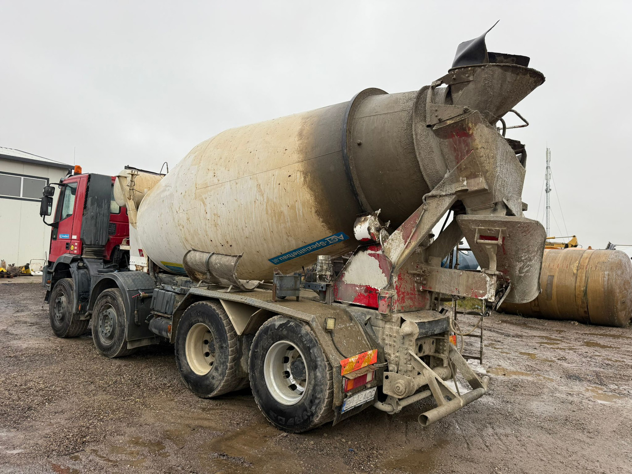 IVECO EUROTRAKKER CONCRETE MIXER - 콘크리트 믹서 트럭 : 사진 4 IVECO EUROTRAKKER CONCRETE MIXER - 콘크리트 믹서 트럭 : 사진 4
