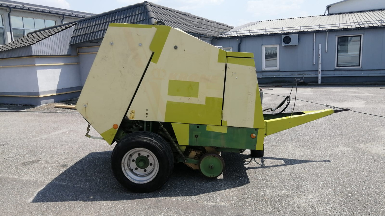 Krone KR 125 B Baler - 원형 베일러 : 사진 4 Krone KR 125 B Baler - 원형 베일러 : 사진 4