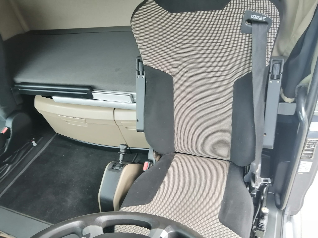MAN 18.460 TGX 4X4 Hidro Drive TOP !!! - 트랙터 유닛 : 사진 4 MAN 18.460 TGX 4X4 Hidro Drive TOP !!! - 트랙터 유닛 : 사진 4