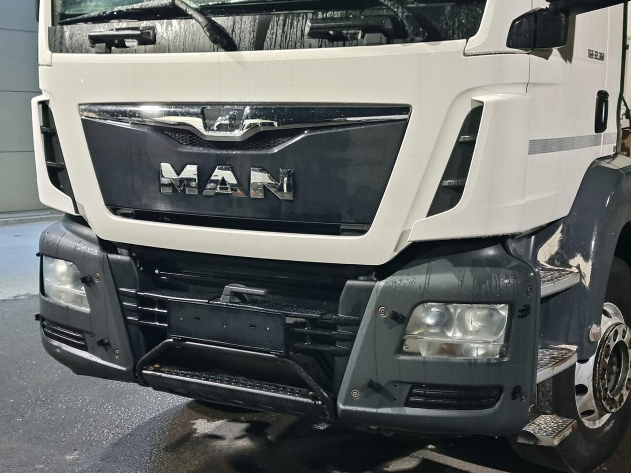 MAN TGS 32.360 8×4 Beton Mixer 9m3 - 콘크리트 믹서 트럭 : 사진 4 MAN TGS 32.360 8×4 Beton Mixer 9m3 - 콘크리트 믹서 트럭 : 사진 4
