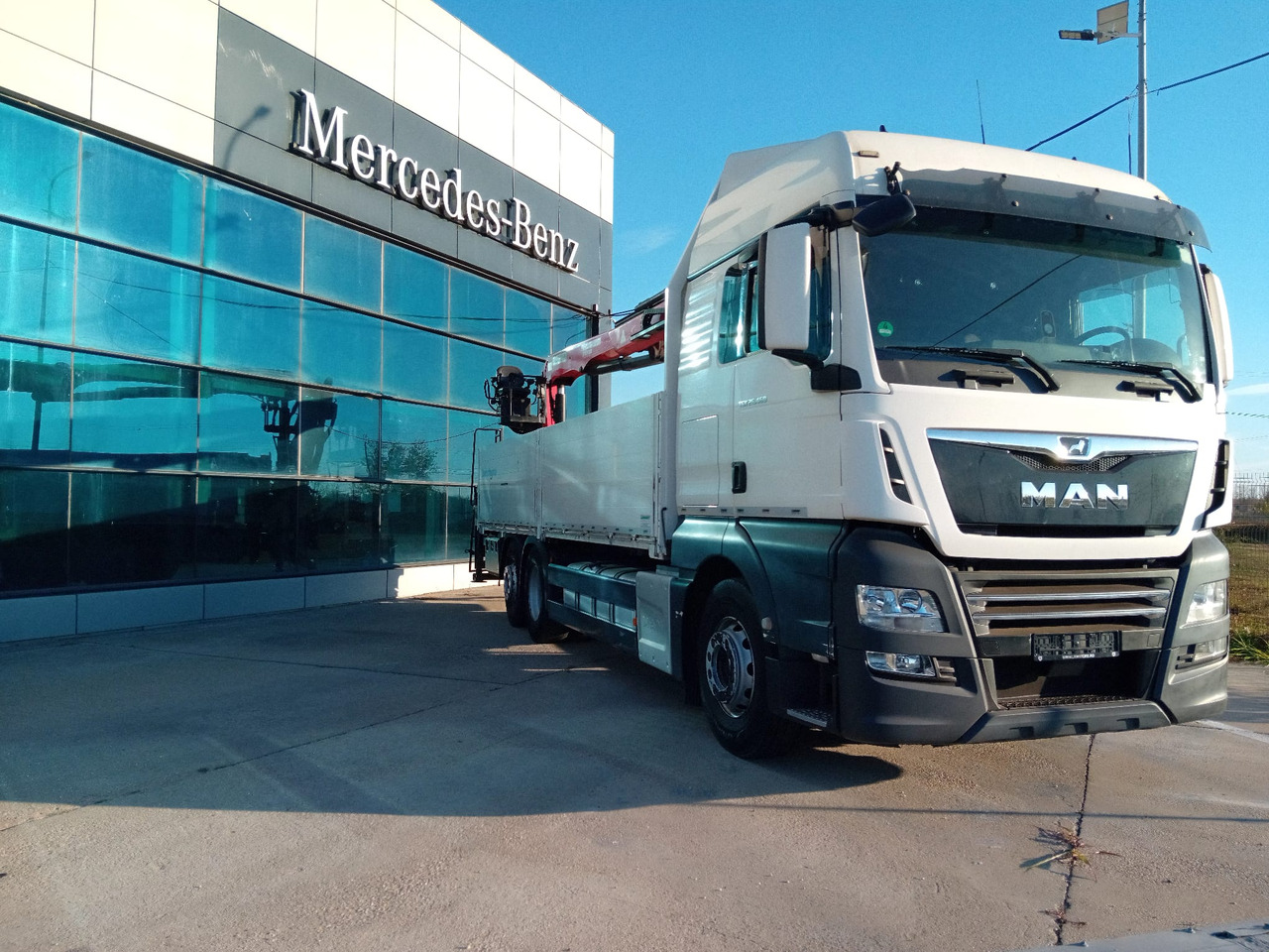 MAN TGX 26.460 6×2, Palfinger Crane PK 18001L - 드롭사이드/ 플랫베드 트럭, 크레인 트럭 : 사진 1 MAN TGX 26.460 6×2, Palfinger Crane PK 18001L - 드롭사이드/ 플랫베드 트럭, 크레인 트럭 : 사진 1