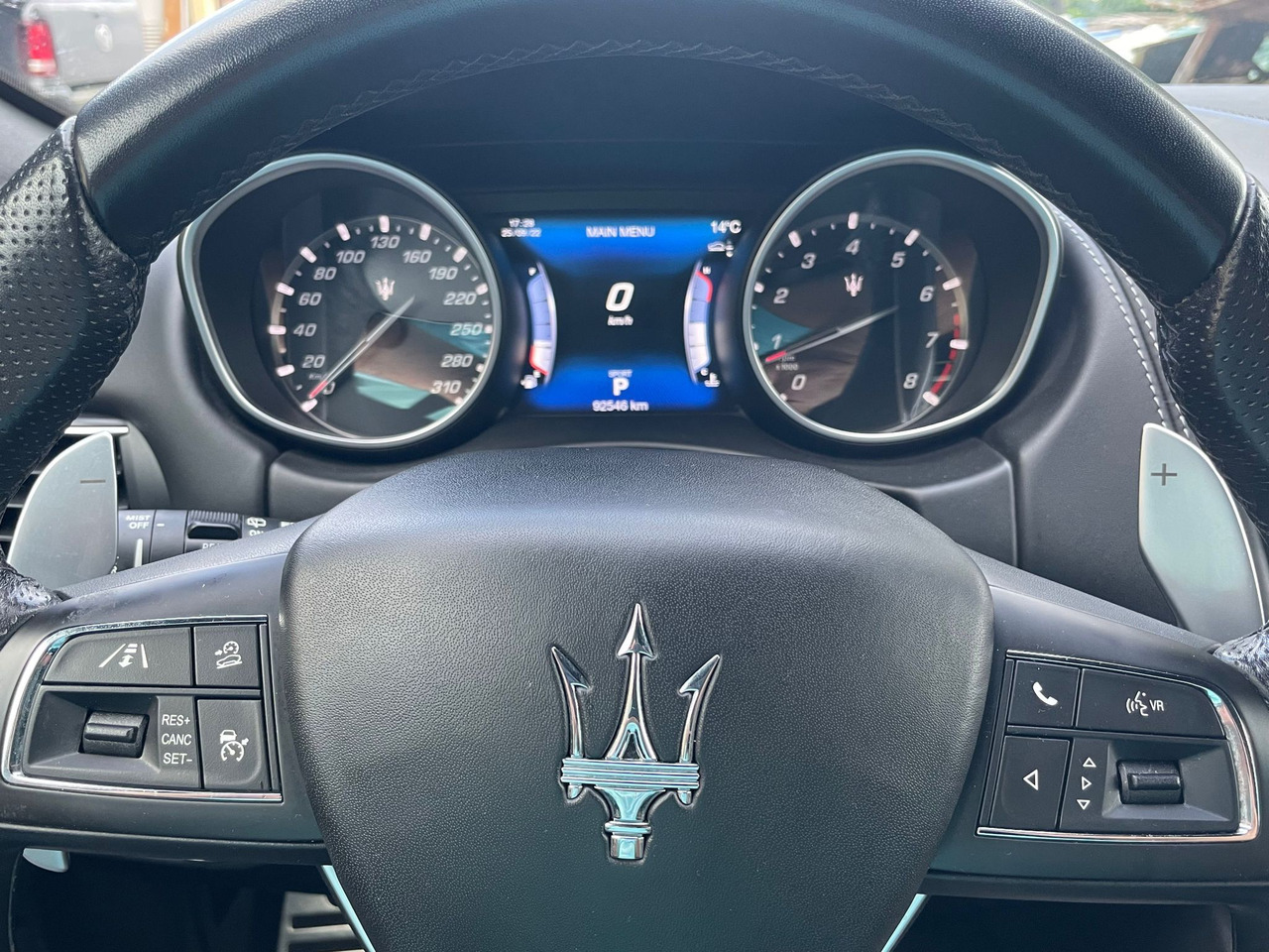 SUV MASERATI LEVANTE 4X4 : 사진 10
