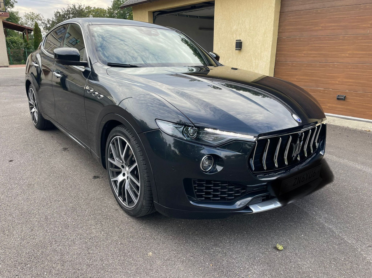 MASERATI LEVANTE 4X4 - SUV : 사진 3 MASERATI LEVANTE 4X4 - SUV : 사진 3