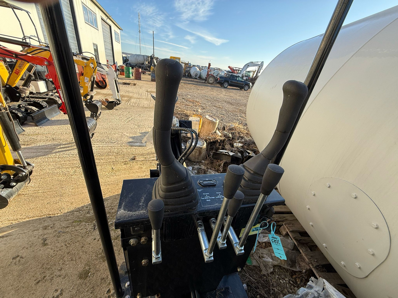 MINIEXCAVATOR JPC H10 - 미니 굴삭기 : 사진 4 MINIEXCAVATOR JPC H10 - 미니 굴삭기 : 사진 4