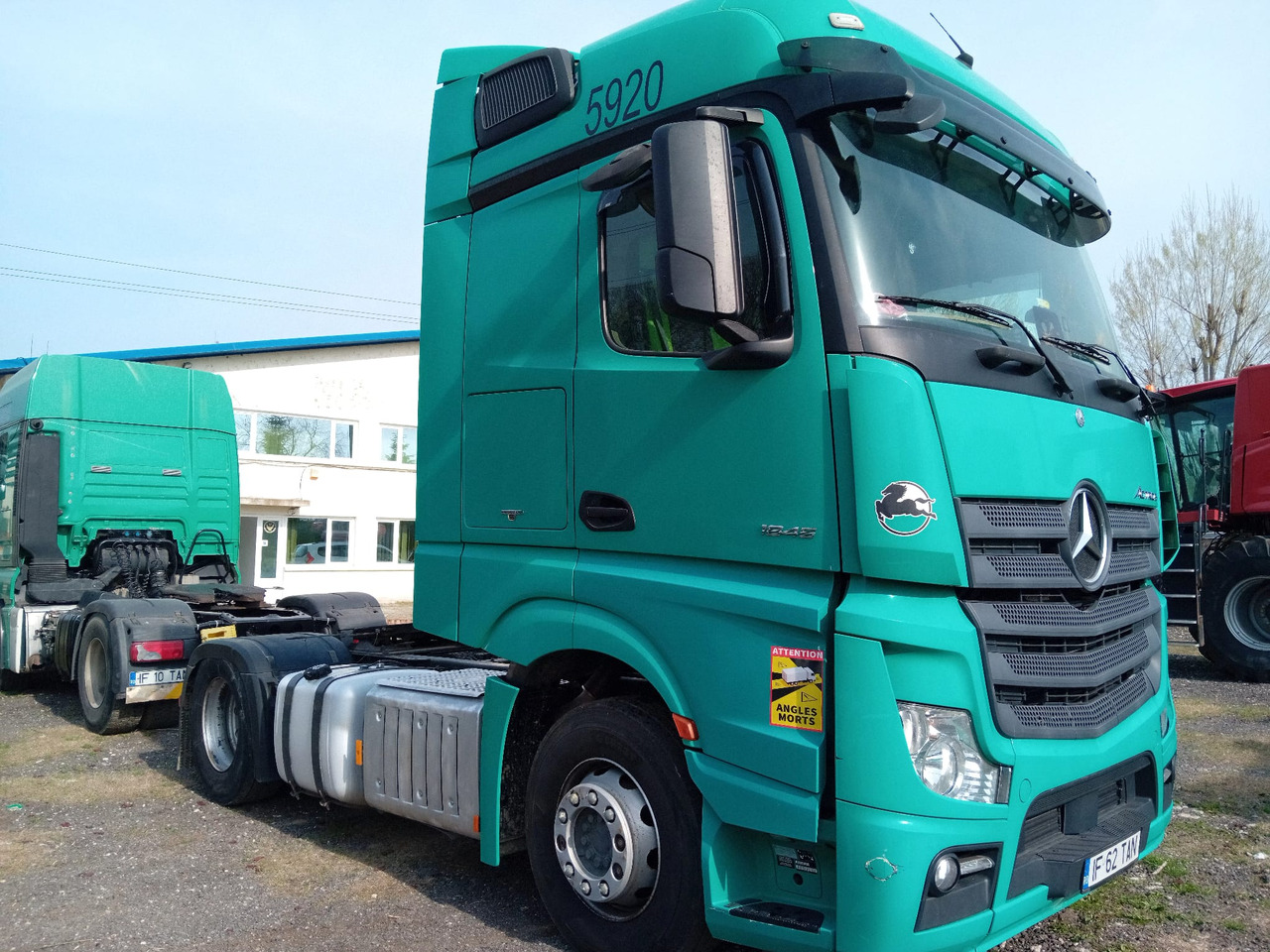 Mercedes-Benz Actros 18.45 - 트랙터 유닛 : 사진 1 Mercedes-Benz Actros 18.45 - 트랙터 유닛 : 사진 1