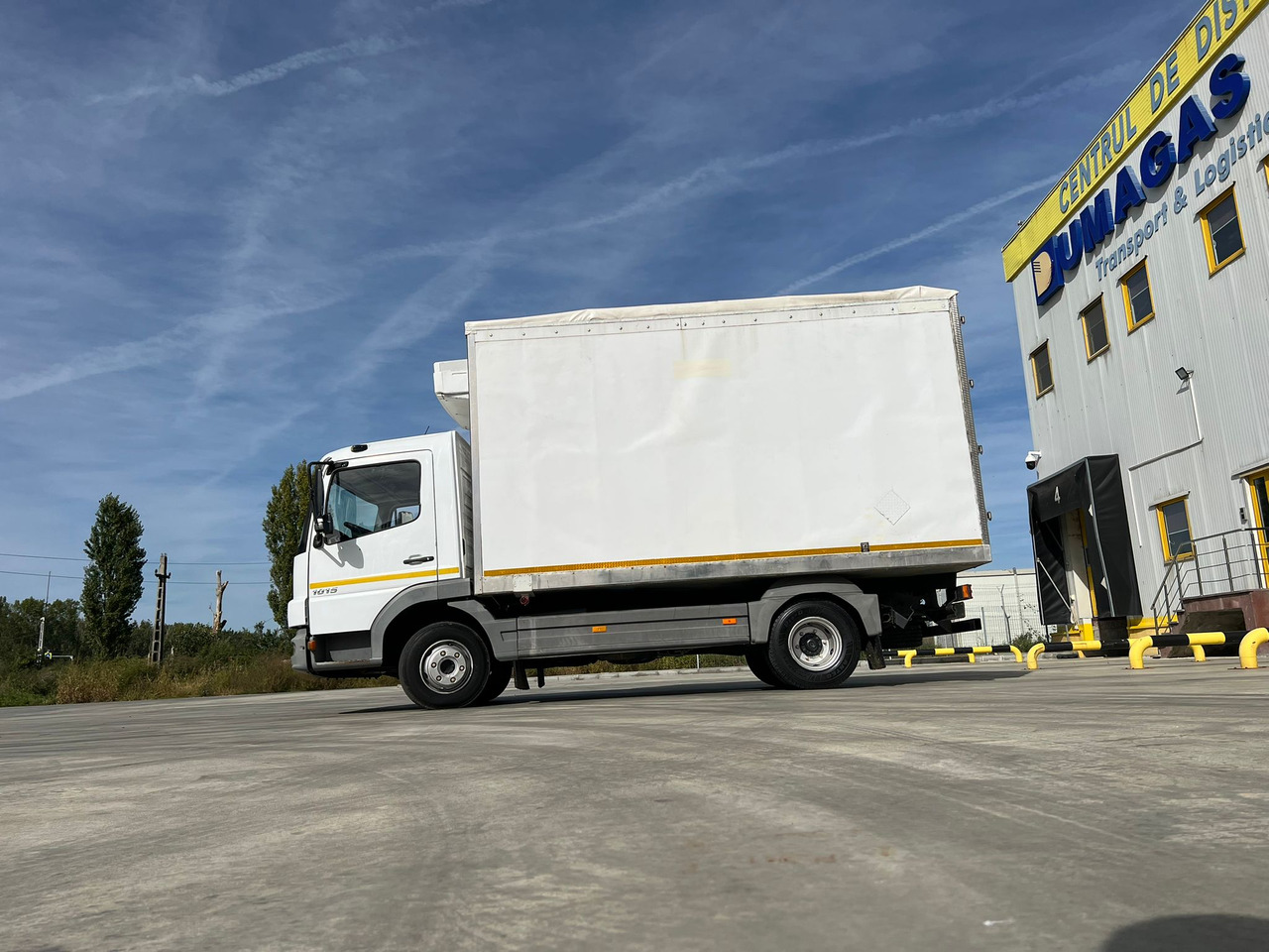 Mercedes-Benz Atego 10.15 Thermo King -20 C, Meat on hooks transport - 냉동탑차 : 사진 2 Mercedes-Benz Atego 10.15 Thermo King -20 C, Meat on hooks transport - 냉동탑차 : 사진 2
