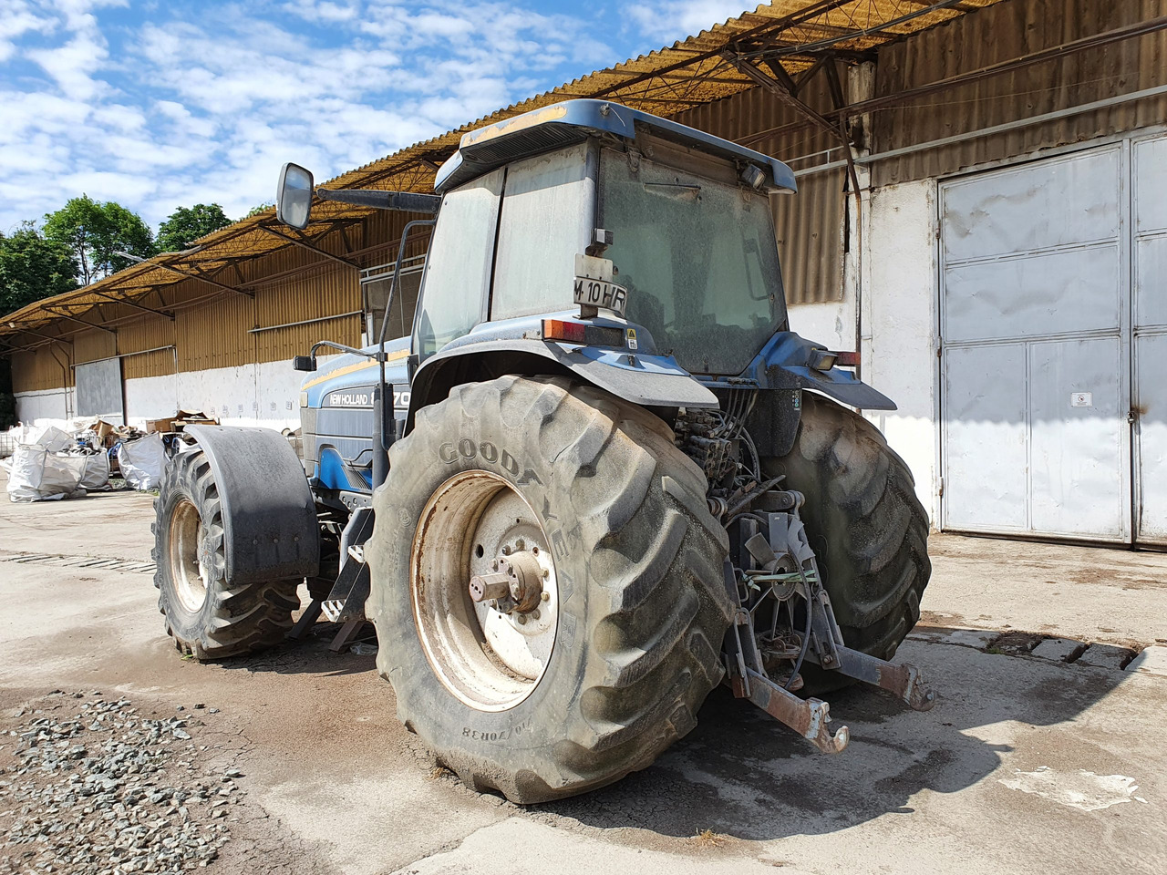 NEW HOLLAND 8970 Tractor 4×4 - 장궤형 트랙터 : 사진 3 NEW HOLLAND 8970 Tractor 4×4 - 장궤형 트랙터 : 사진 3