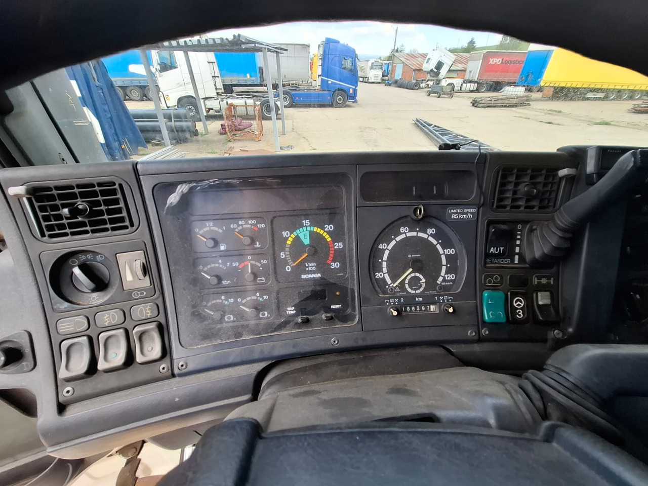 Scania B 6X2 - 트랙터 유닛 : 사진 2 Scania B 6X2 - 트랙터 유닛 : 사진 2