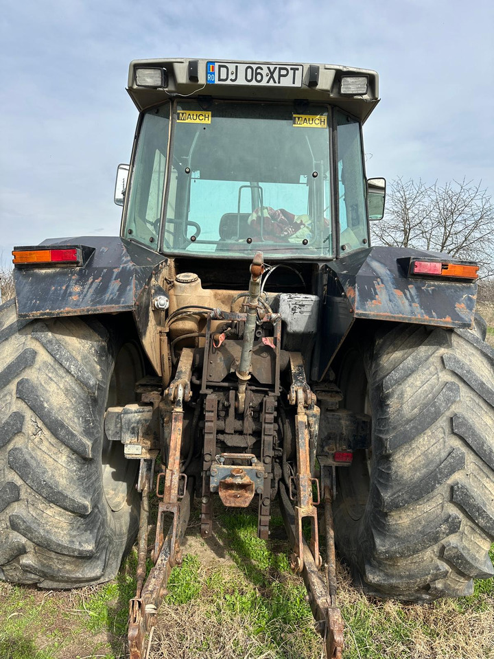Tractor agricol Massey Ferguson 3655 - 장궤형 트랙터 : 사진 3 Tractor agricol Massey Ferguson 3655 - 장궤형 트랙터 : 사진 3