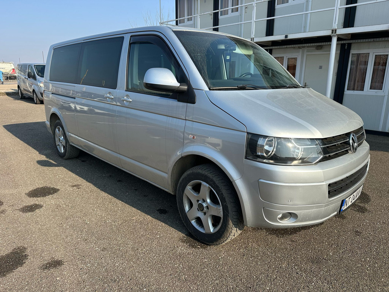 VOLKSWAGEN MULTIVAN - 소형 버스, 승합차 : 사진 2 VOLKSWAGEN MULTIVAN - 소형 버스, 승합차 : 사진 2