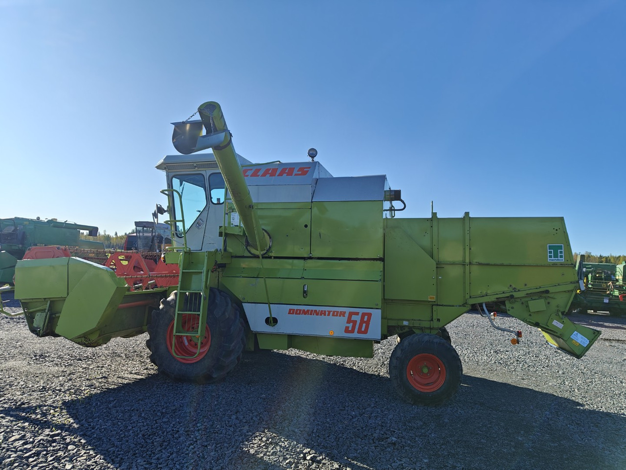 CLAAS Dominator 58 - 목초수확기 : 사진 2 CLAAS Dominator 58 - 목초수확기 : 사진 2