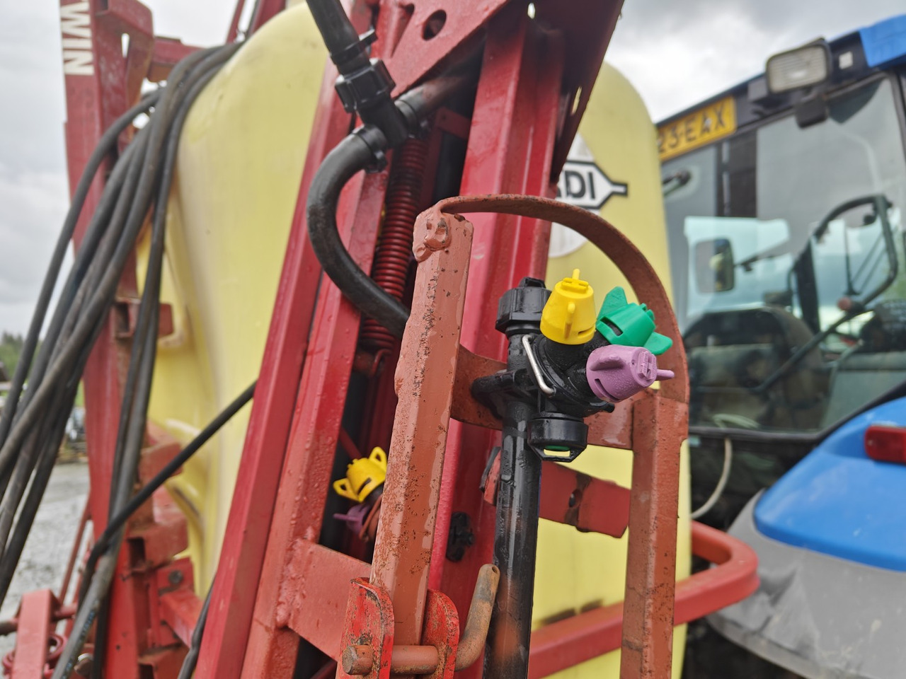 HARDI Hardi Master 1200L - 15-18m - Katsastettu - Kasvinsuojeluruisku - 스프레이 : 사진 4 HARDI Hardi Master 1200L - 15-18m - Katsastettu - Kasvinsuojeluruisku - 스프레이 : 사진 4