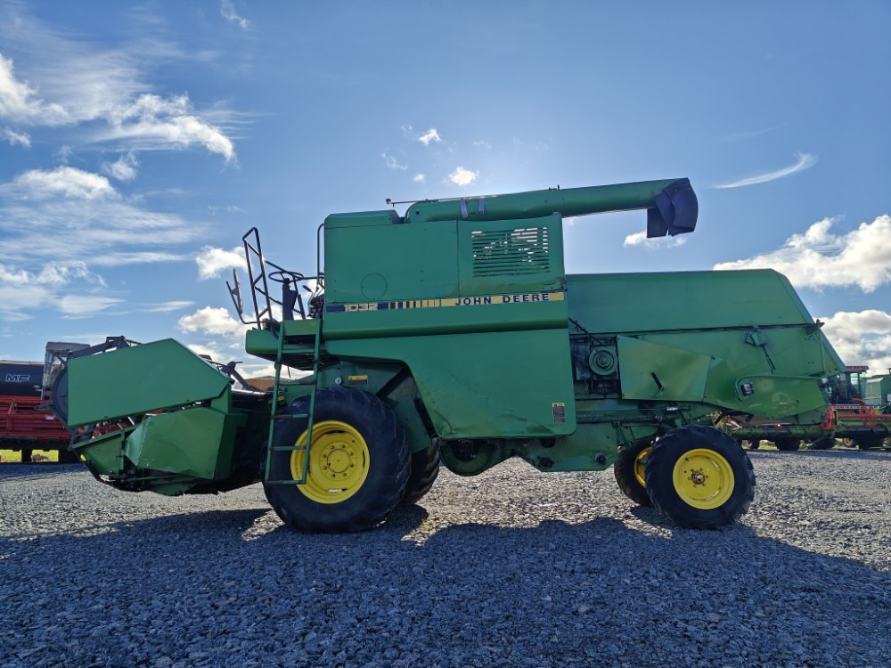 JOHN DEERE 1032 - 목초수확기 : 사진 2 JOHN DEERE 1032 - 목초수확기 : 사진 2