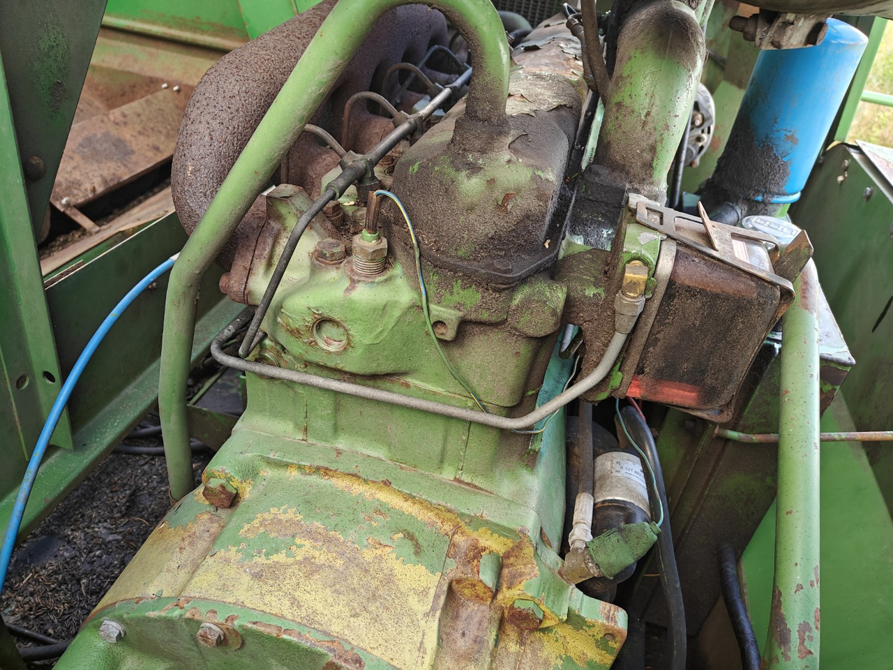 John Deere 965 täydellinen moottori, 6-sylinterinen turbo, katso video! - 엔진 목초수확기 용 : 사진 4 John Deere 965 täydellinen moottori, 6-sylinterinen turbo, katso video! - 엔진 목초수확기 용 : 사진 4