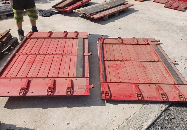 Kipa Peräkärryn puulaitoja 2 kpl - 122cm korkeita - 보디 및 외관 농장 티핑 트레일러/ 덤프 용 : 사진 1 Kipa Peräkärryn puulaitoja 2 kpl - 122cm korkeita - 보디 및 외관 농장 티핑 트레일러/ 덤프 용 : 사진 1