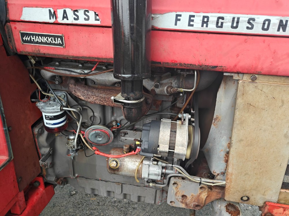 리스 Massey Ferguson 165S Lisähydrauliikalla, katso video! Massey Ferguson 165S Lisähydrauliikalla, katso video! : 사진 14