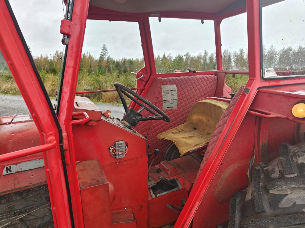 리스 Massey Ferguson 165S Lisähydrauliikalla, katso video! Massey Ferguson 165S Lisähydrauliikalla, katso video! : 사진 16