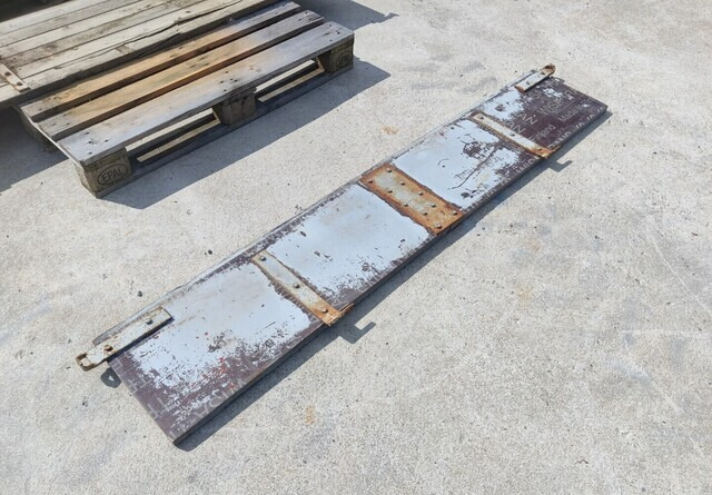 Peräkärryn vanerilaita - 35cm korkea, leveys 197cm - 보디 및 외관 농장 티핑 트레일러/ 덤프 용 : 사진 3 Peräkärryn vanerilaita - 35cm korkea, leveys 197cm - 보디 및 외관 농장 티핑 트레일러/ 덤프 용 : 사진 3