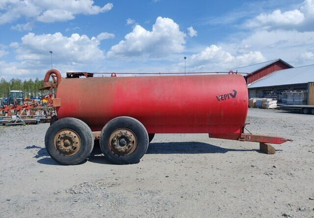 Vepi Lietevaunu telialustalla - 슬러리 탱커 : 사진 2 Vepi Lietevaunu telialustalla - 슬러리 탱커 : 사진 2
