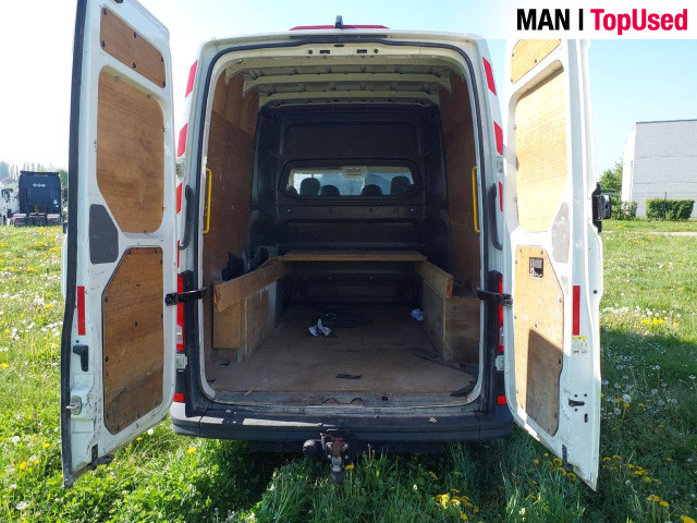 MAN TGE 3.140 4X2F SB - 패널 밴 : 사진 4 MAN TGE 3.140 4X2F SB - 패널 밴 : 사진 4