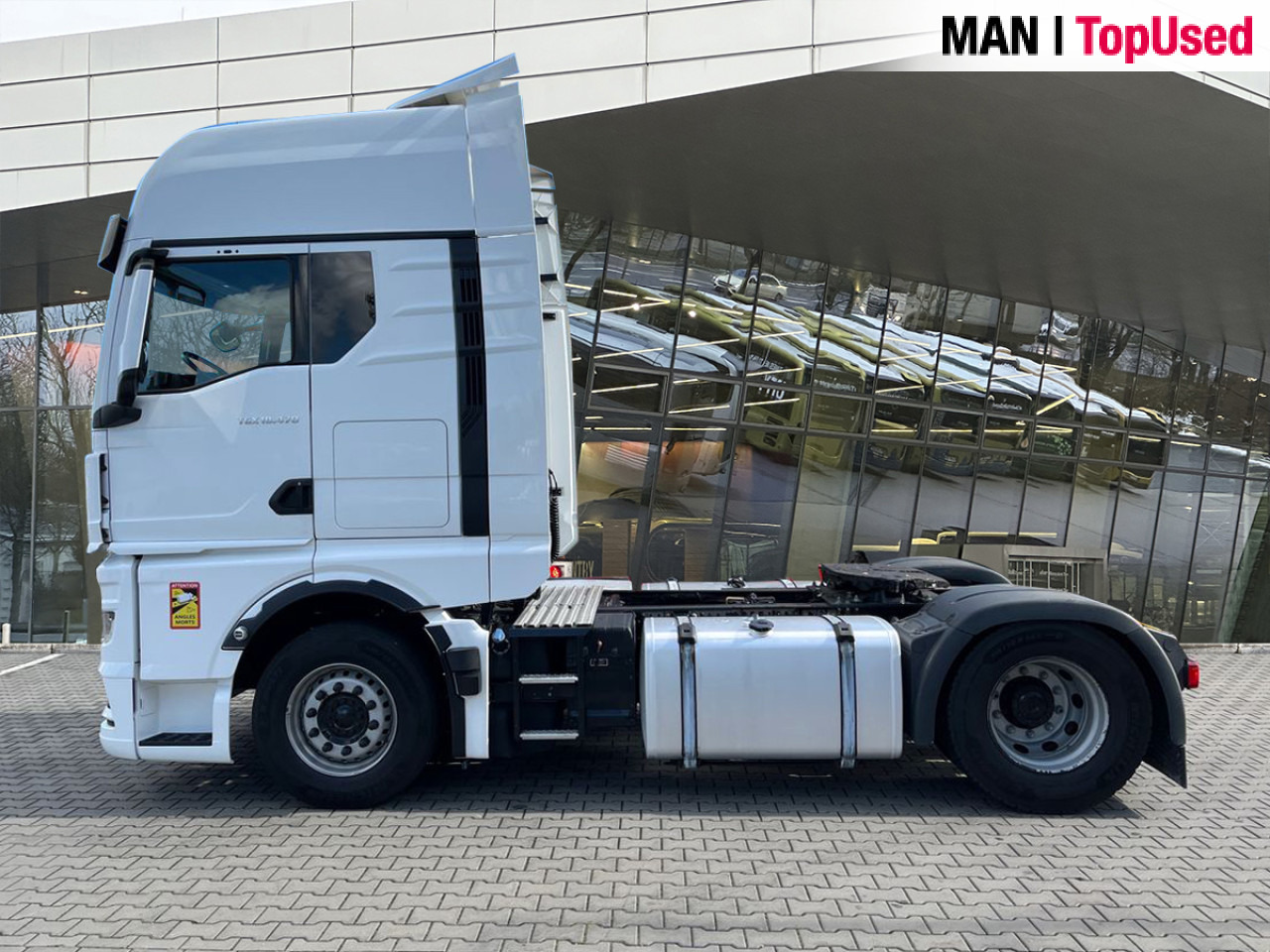 MAN TGX 18.470 4x2 BL SA - 트랙터 유닛 : 사진 2 MAN TGX 18.470 4x2 BL SA - 트랙터 유닛 : 사진 2