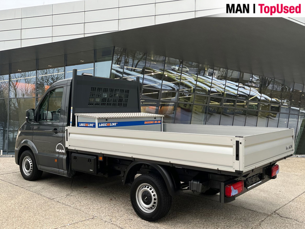 MAN TGE 3.140 4X2F SB, Automatic, Flat bed Klima ZV - 플랫베드 밴 : 사진 2 MAN TGE 3.140 4X2F SB, Automatic, Flat bed Klima ZV - 플랫베드 밴 : 사진 2