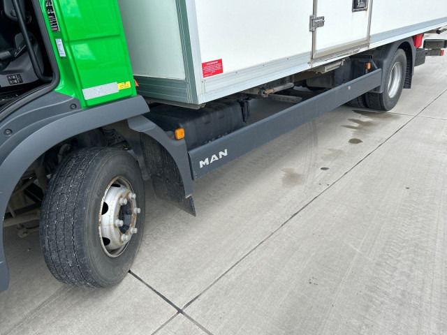 리스 MAN TGL 12.220 4x2 BL CH MAN TGL 12.220 4x2 BL CH : 사진 7