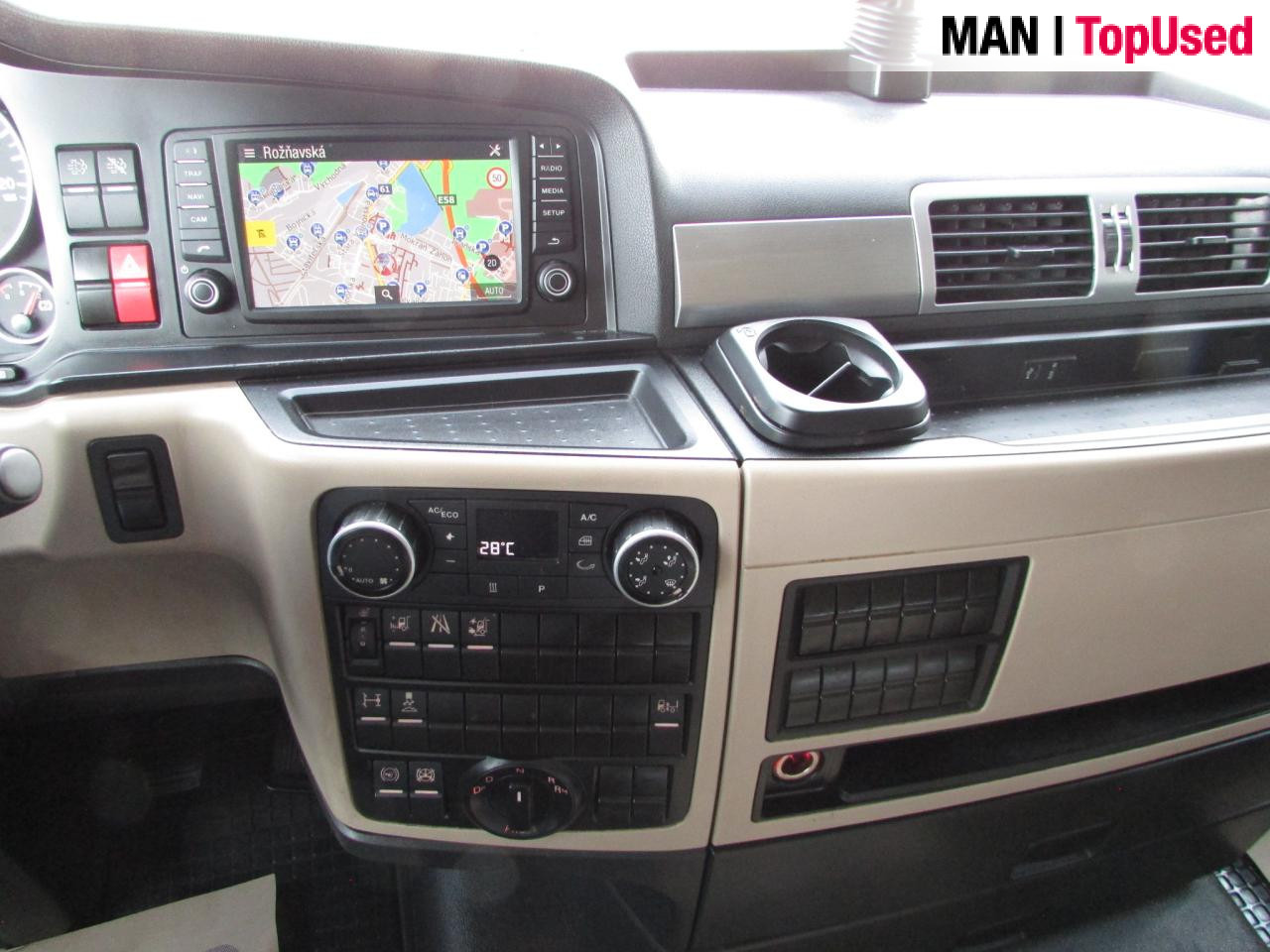MAN TGX 18.470 4X2 LLS-U Euro6 Retarder Klima Navi ZV - 트랙터 유닛 : 사진 5 MAN TGX 18.470 4X2 LLS-U Euro6 Retarder Klima Navi ZV - 트랙터 유닛 : 사진 5