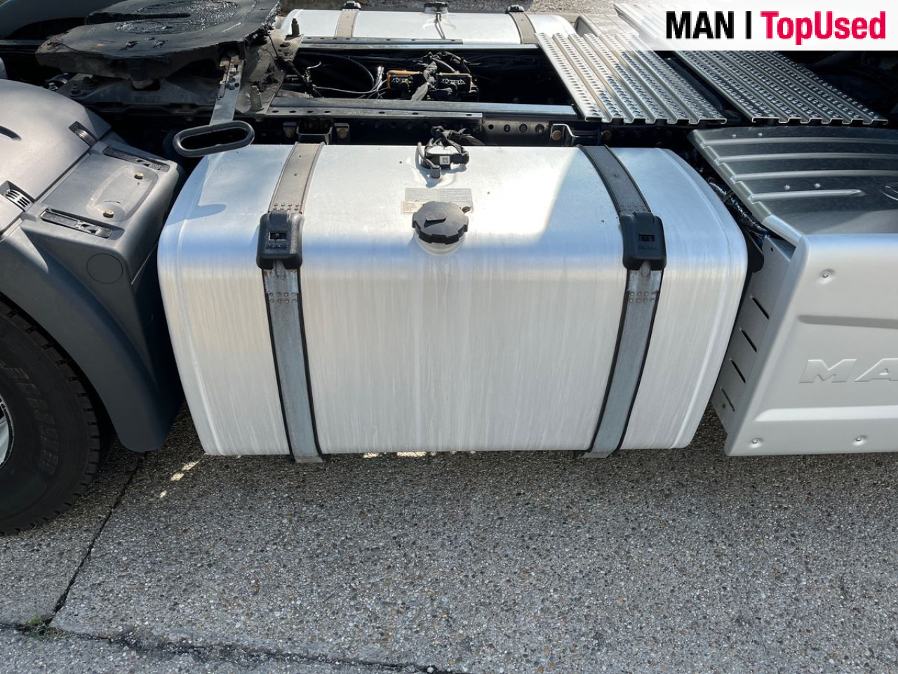 MAN TGX 18.470 4x2 BL SA Euro6 Retarder Klima ZV - 트랙터 유닛 : 사진 4 MAN TGX 18.470 4x2 BL SA Euro6 Retarder Klima ZV - 트랙터 유닛 : 사진 4