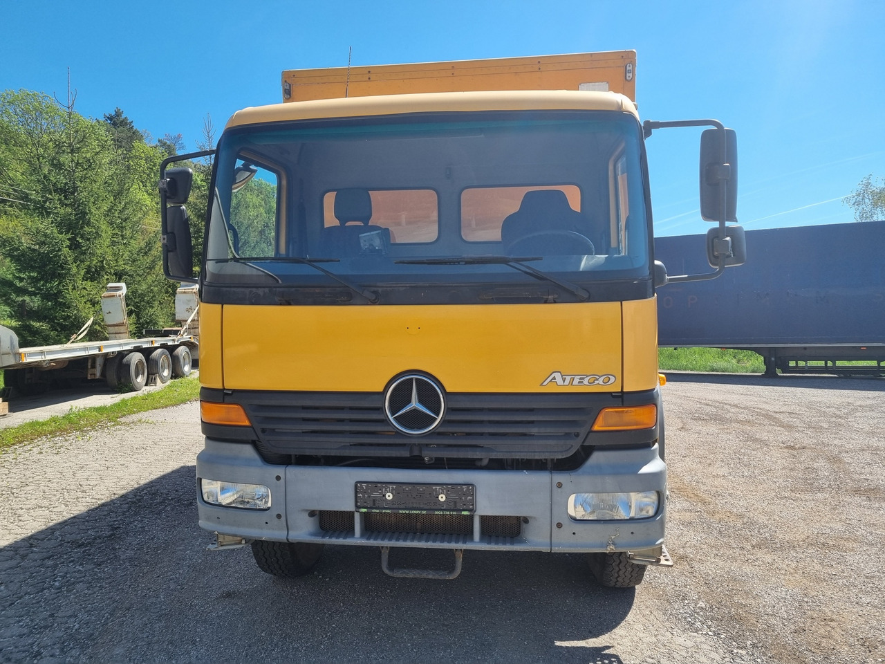 MERCEDES-BENZ ATEGO 1017 4x4 BOX + PTO - 박스 트럭 : 사진 2 MERCEDES-BENZ ATEGO 1017 4x4 BOX + PTO - 박스 트럭 : 사진 2
