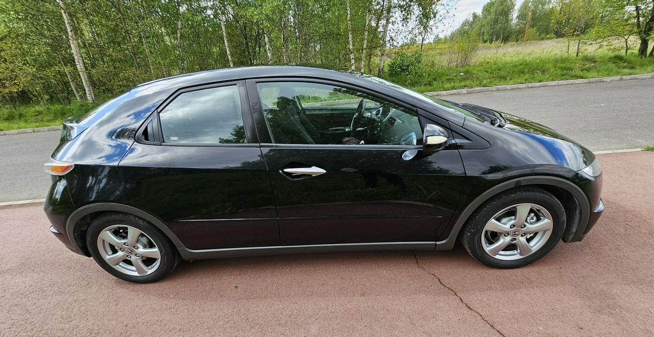 Honda Civic VIII bardzo ładna * pełnosprawna * - 차량 : 사진 3 Honda Civic VIII bardzo ładna * pełnosprawna * - 차량 : 사진 3
