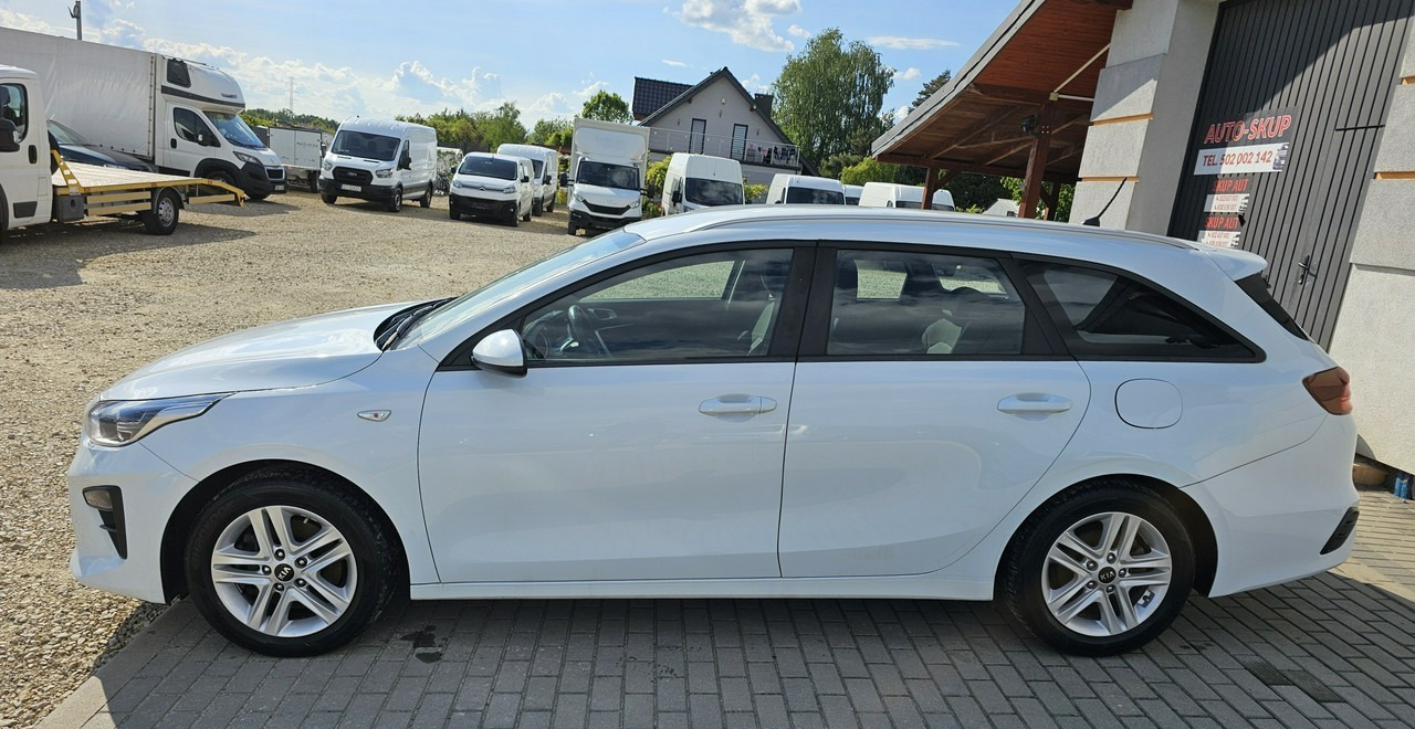 Kia Cee'd III gwarancja*serwis* zadbany - 차량 : 사진 4 Kia Cee'd III gwarancja*serwis* zadbany - 차량 : 사진 4